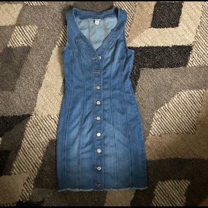 sara denim bodycon dress